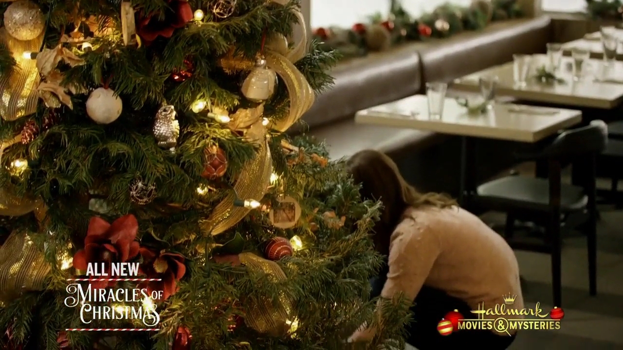 Ashley-Greene-dot-nl_ChristmasOnMyMind3983.jpg Ashley-Greene-dot-nl_ChristmasOnMyMind3983.jpg