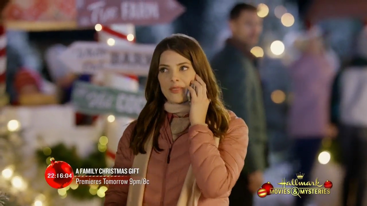 Ashley-Greene-dot-nl_ChristmasOnMyMind4192.jpg