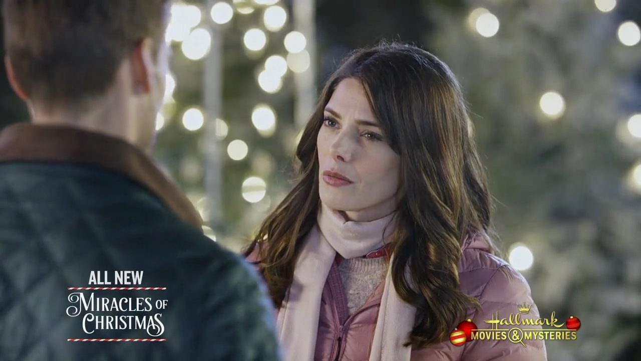 Ashley-Greene-dot-nl_ChristmasOnMyMind4400.jpg