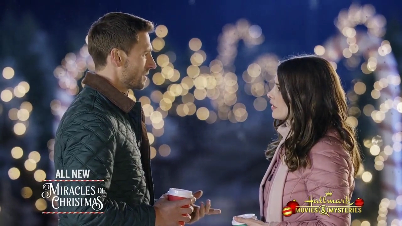 Ashley-Greene-dot-nl_ChristmasOnMyMind4405.jpg