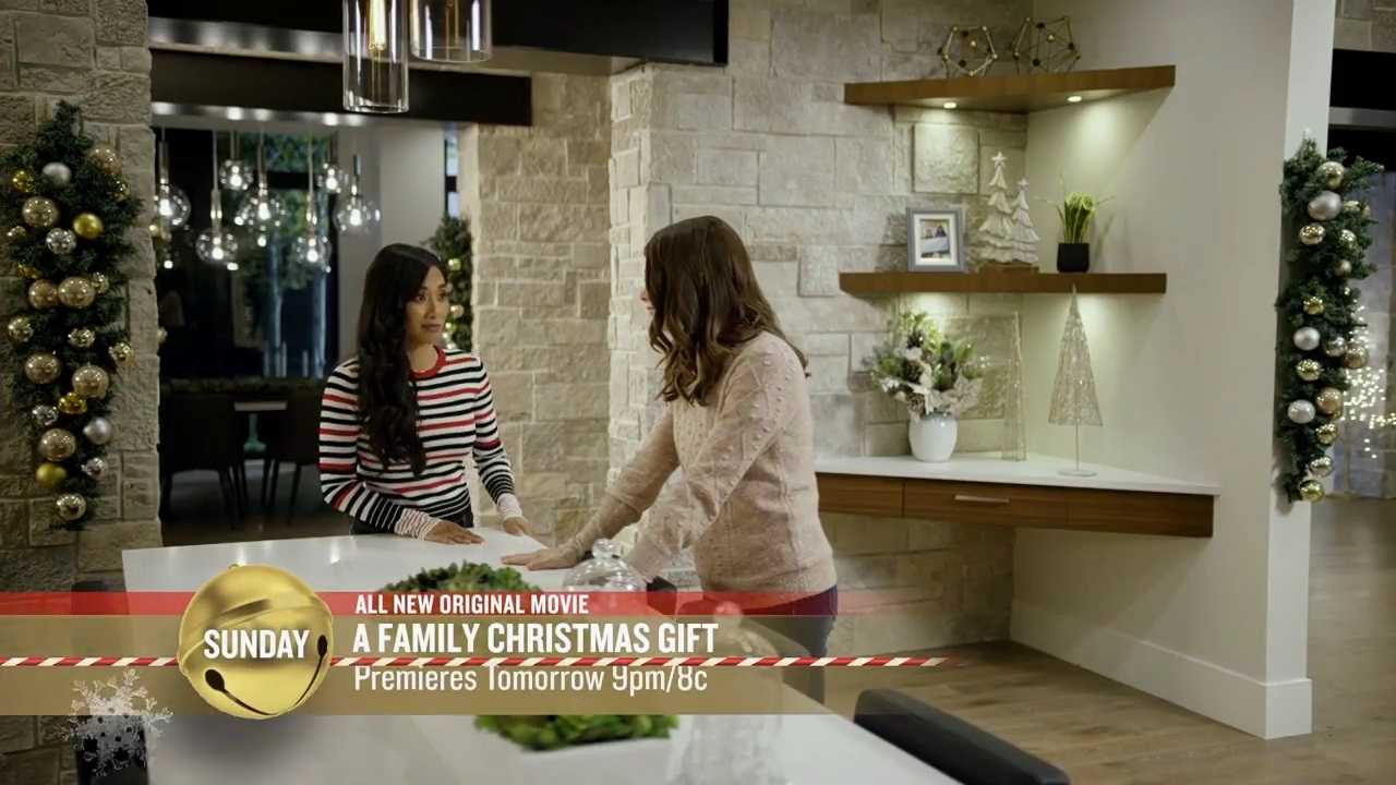 Ashley-Greene-dot-nl_ChristmasOnMyMind4541.jpg Ashley-Greene-dot-nl_ChristmasOnMyMind4541.jpg