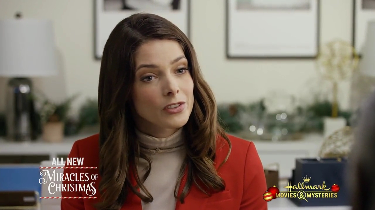 Ashley-Greene-dot-nl_ChristmasOnMyMind4754.jpg