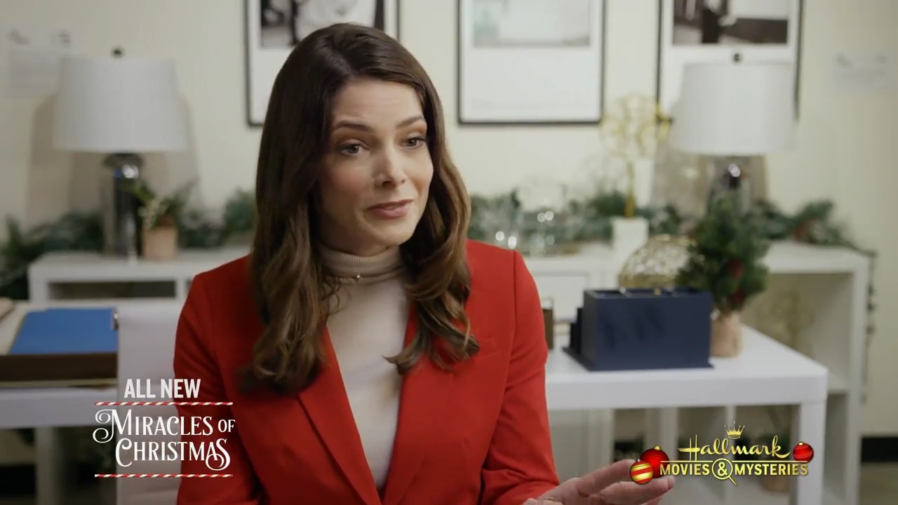 Ashley-Greene-dot-nl_ChristmasOnMyMind4790.jpg