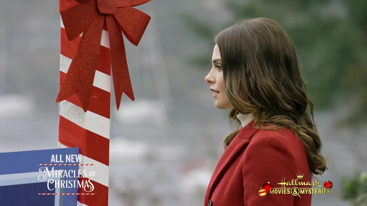 Ashley-Greene-dot-nl_ChristmasOnMyMind4869.jpg