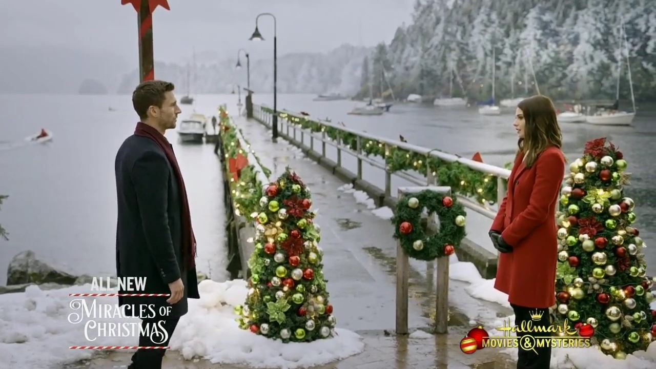 Ashley-Greene-dot-nl_ChristmasOnMyMind4919.jpg