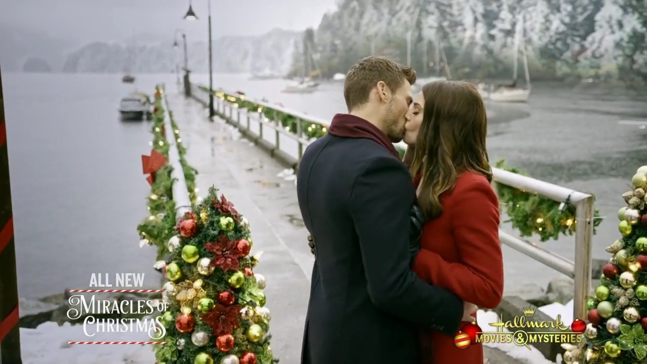 Ashley-Greene-dot-nl_ChristmasOnMyMind4942.jpg Ashley-Greene-dot-nl_ChristmasOnMyMind4942.jpg