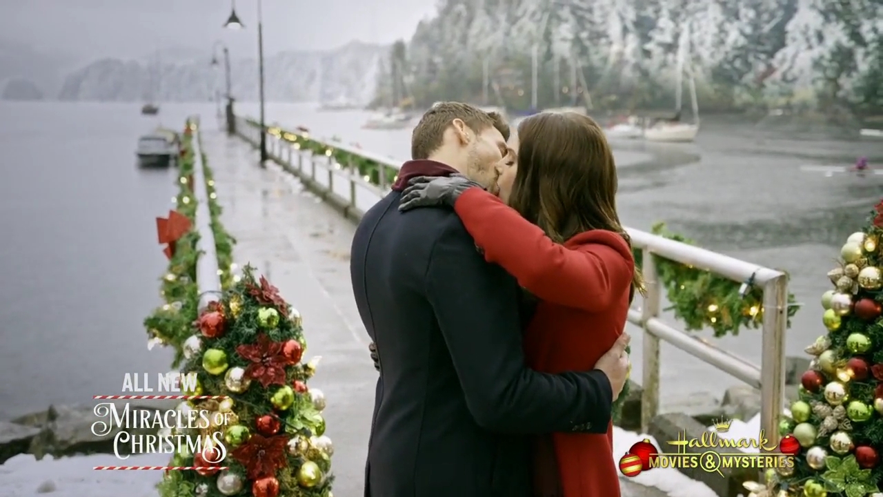 Ashley-Greene-dot-nl_ChristmasOnMyMind4944.jpg Ashley-Greene-dot-nl_ChristmasOnMyMind4944.jpg