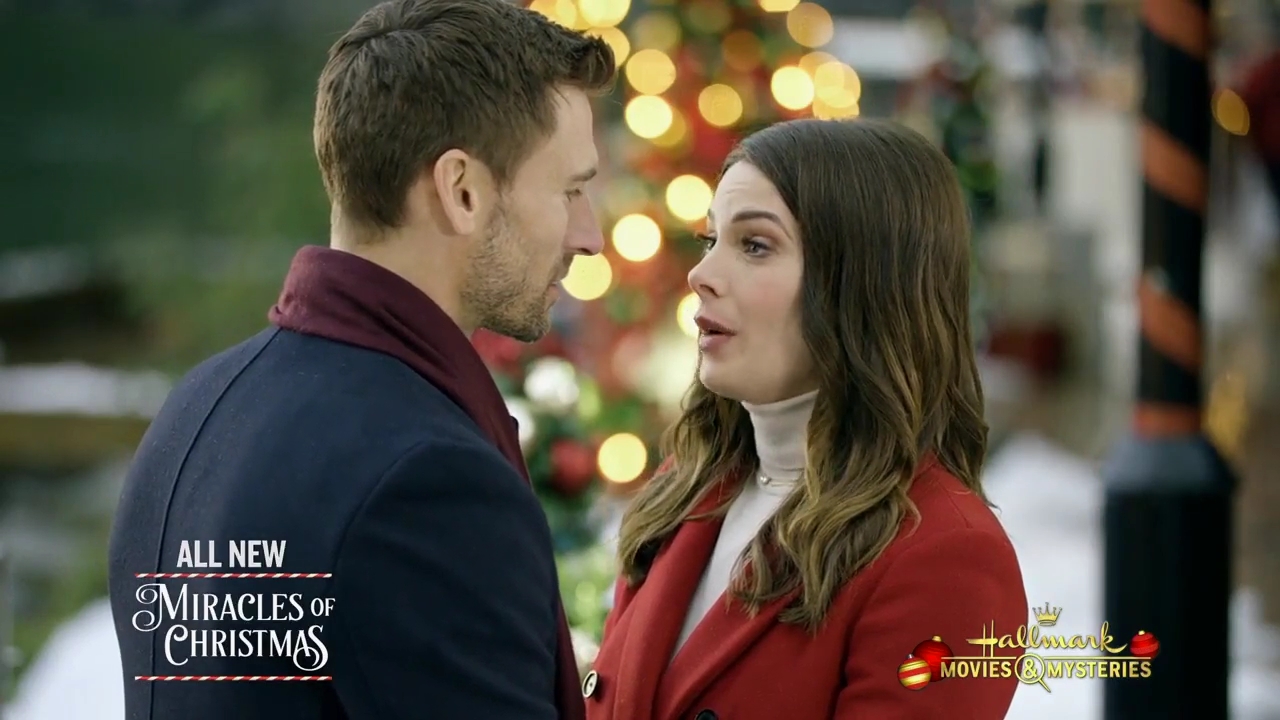 Ashley-Greene-dot-nl_ChristmasOnMyMind4969.jpg
