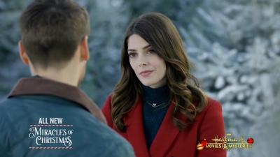 Ashley-Greene-dot-nl_ChristmasOnMyMind2034.jpg