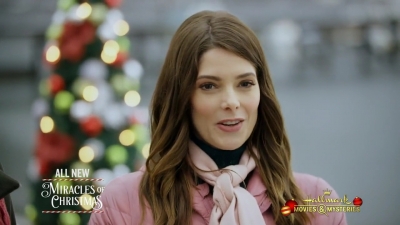 Ashley-Greene-dot-nl_ChristmasOnMyMind2446.jpg