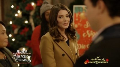 Ashley-Greene-dot-nl_ChristmasOnMyMind3003.jpg