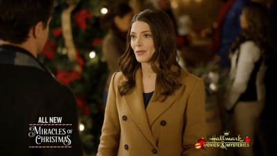 Ashley-Greene-dot-nl_ChristmasOnMyMind3153.jpg