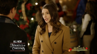 Ashley-Greene-dot-nl_ChristmasOnMyMind3158.jpg