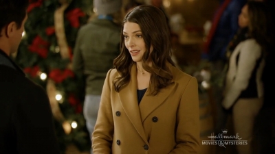 Ashley-Greene-dot-nl_ChristmasOnMyMind3250.jpg