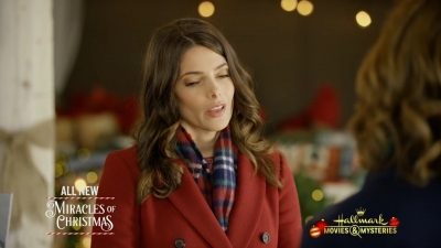 Ashley-Greene-dot-nl_ChristmasOnMyMind3420.jpg