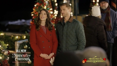 Ashley-Greene-dot-nl_ChristmasOnMyMind3568.jpg