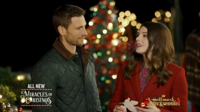 Ashley-Greene-dot-nl_ChristmasOnMyMind3654.jpg