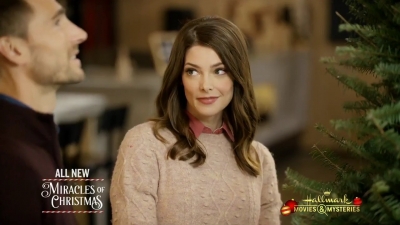 Ashley-Greene-dot-nl_ChristmasOnMyMind3859.jpg