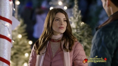 Ashley-Greene-dot-nl_ChristmasOnMyMind4236.jpg