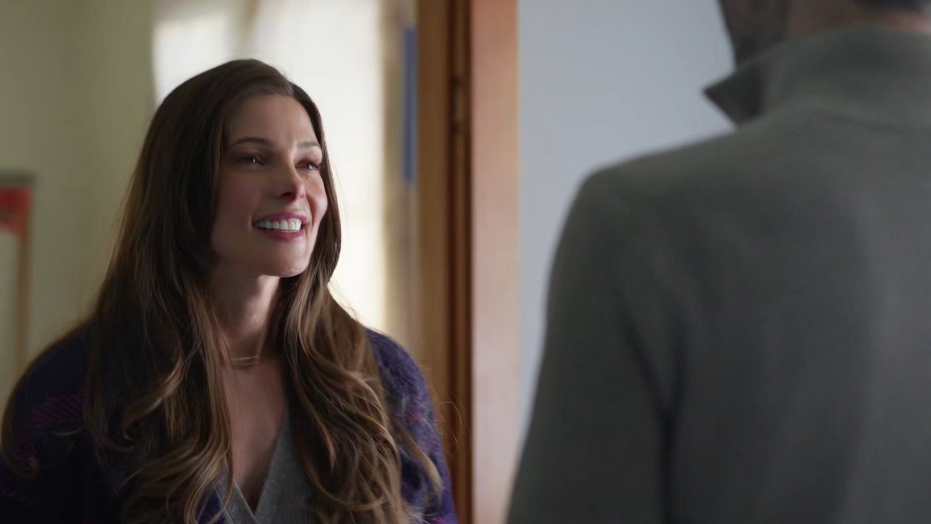 Ashley-Greene-dot-nl_DeckTheWalls0818.jpg Ashley-Greene-dot-nl_DeckTheWalls0818.jpg