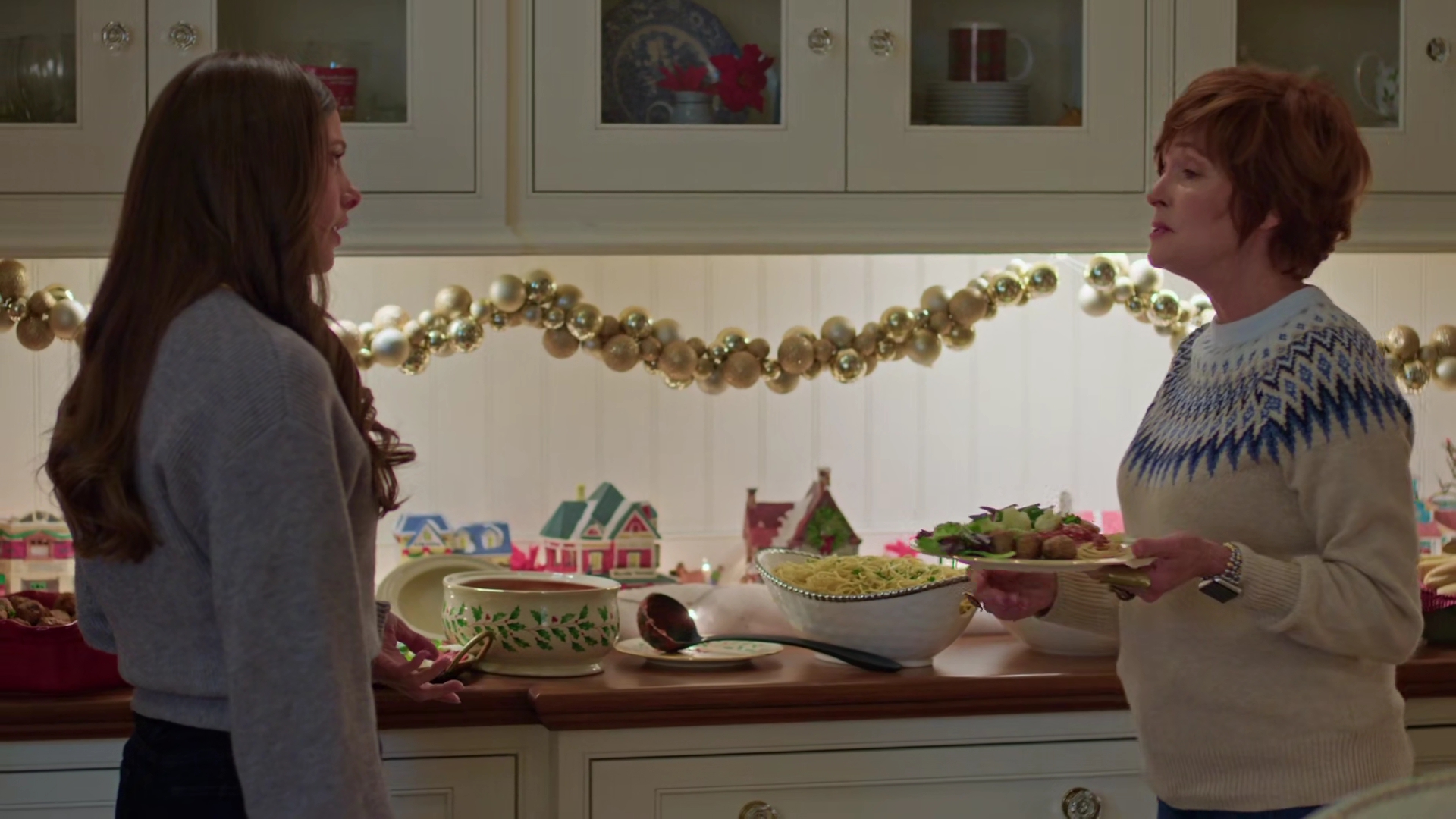 Ashley-Greene-dot-nl_DeckTheWalls1107.jpg Ashley-Greene-dot-nl_DeckTheWalls1107.jpg