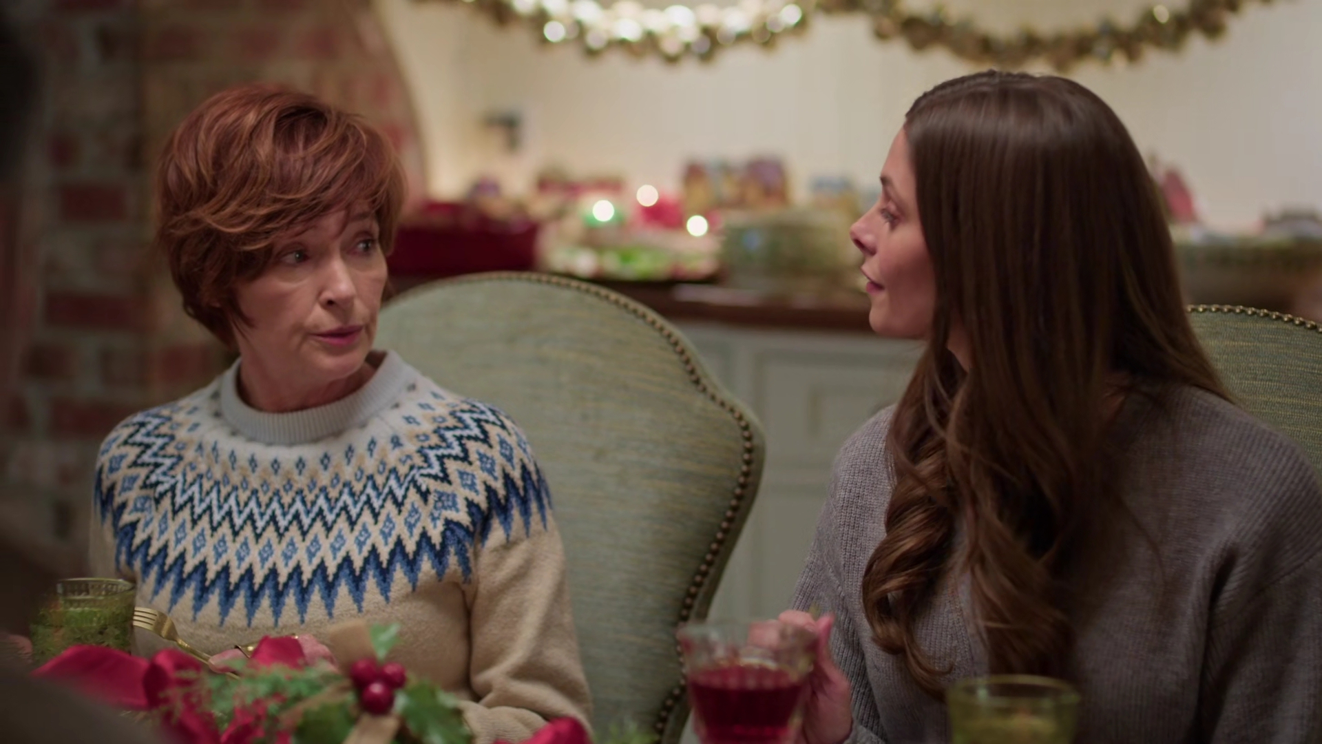 Ashley-Greene-dot-nl_DeckTheWalls1140.jpg Ashley-Greene-dot-nl_DeckTheWalls1140.jpg