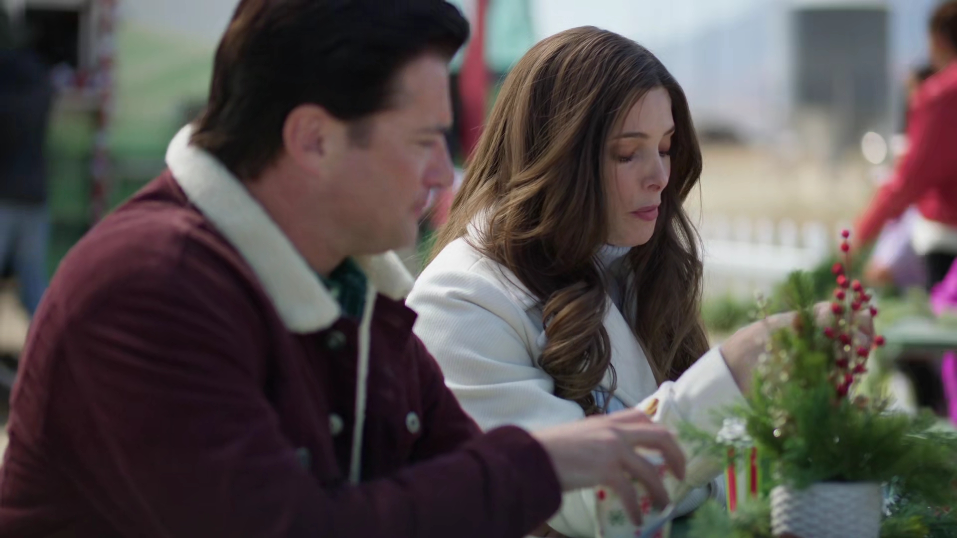 Ashley-Greene-dot-nl_DeckTheWalls1869.jpg Ashley-Greene-dot-nl_DeckTheWalls1869.jpg