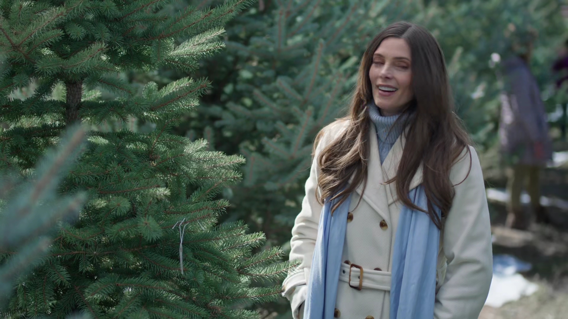 Ashley-Greene-dot-nl_DeckTheWalls2061.jpg Ashley-Greene-dot-nl_DeckTheWalls2061.jpg