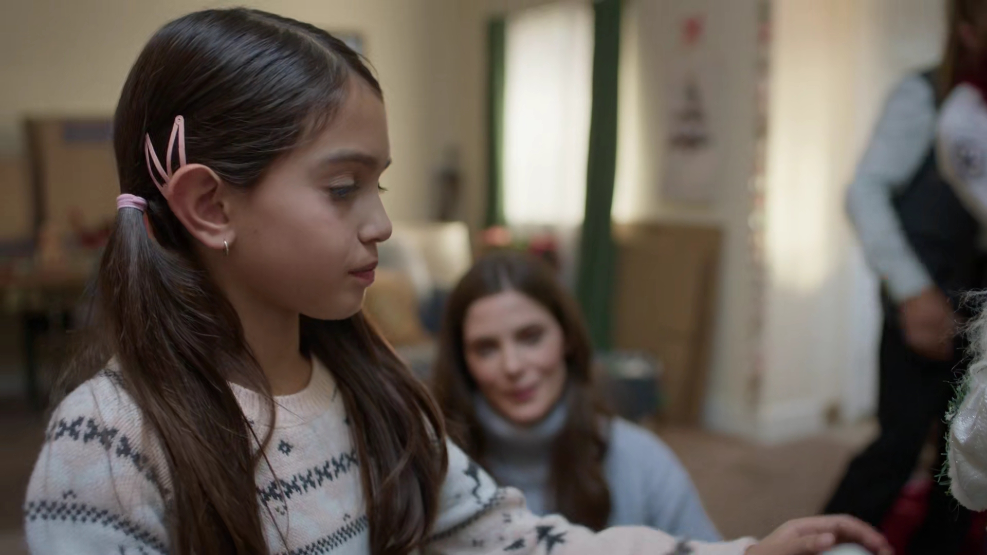 Ashley-Greene-dot-nl_DeckTheWalls2297.jpg Ashley-Greene-dot-nl_DeckTheWalls2297.jpg