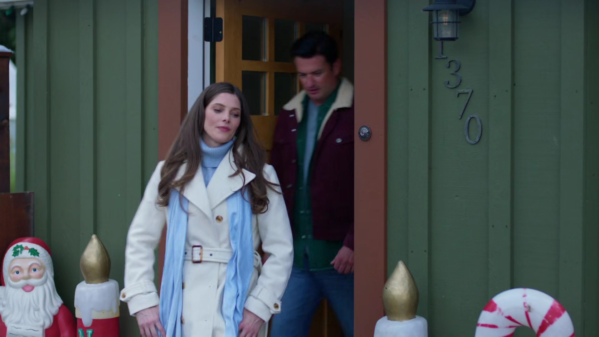 Ashley-Greene-dot-nl_DeckTheWalls2332.jpg Ashley-Greene-dot-nl_DeckTheWalls2332.jpg