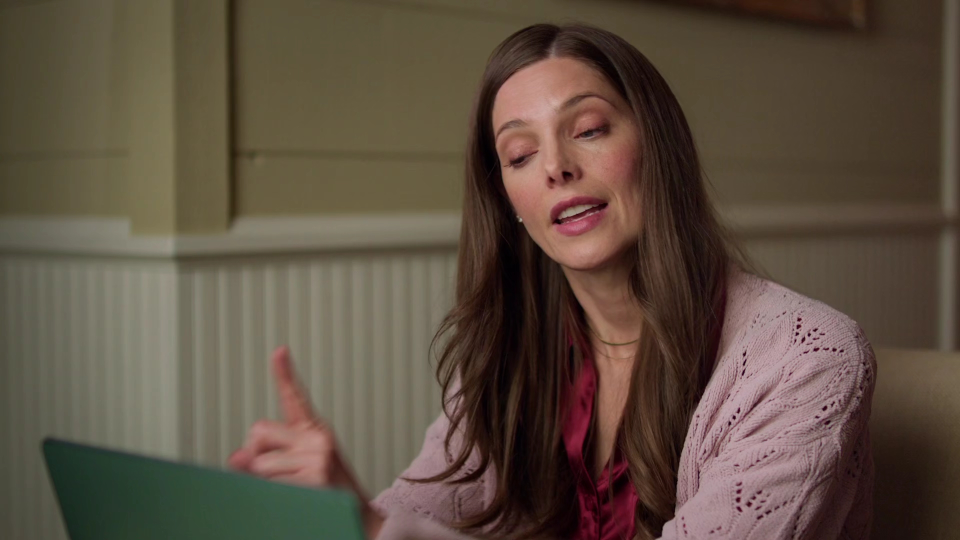 Ashley-Greene-dot-nl_DeckTheWalls2682.jpg Ashley-Greene-dot-nl_DeckTheWalls2682.jpg