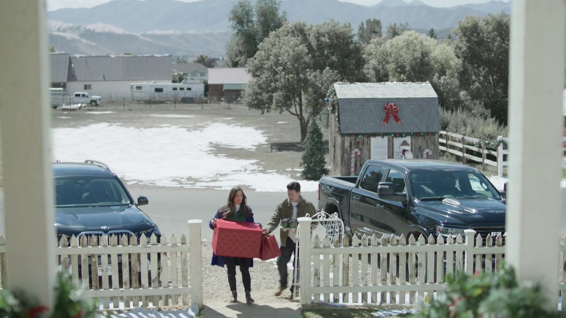 Ashley-Greene-dot-nl_DeckTheWalls3007.jpg Ashley-Greene-dot-nl_DeckTheWalls3007.jpg