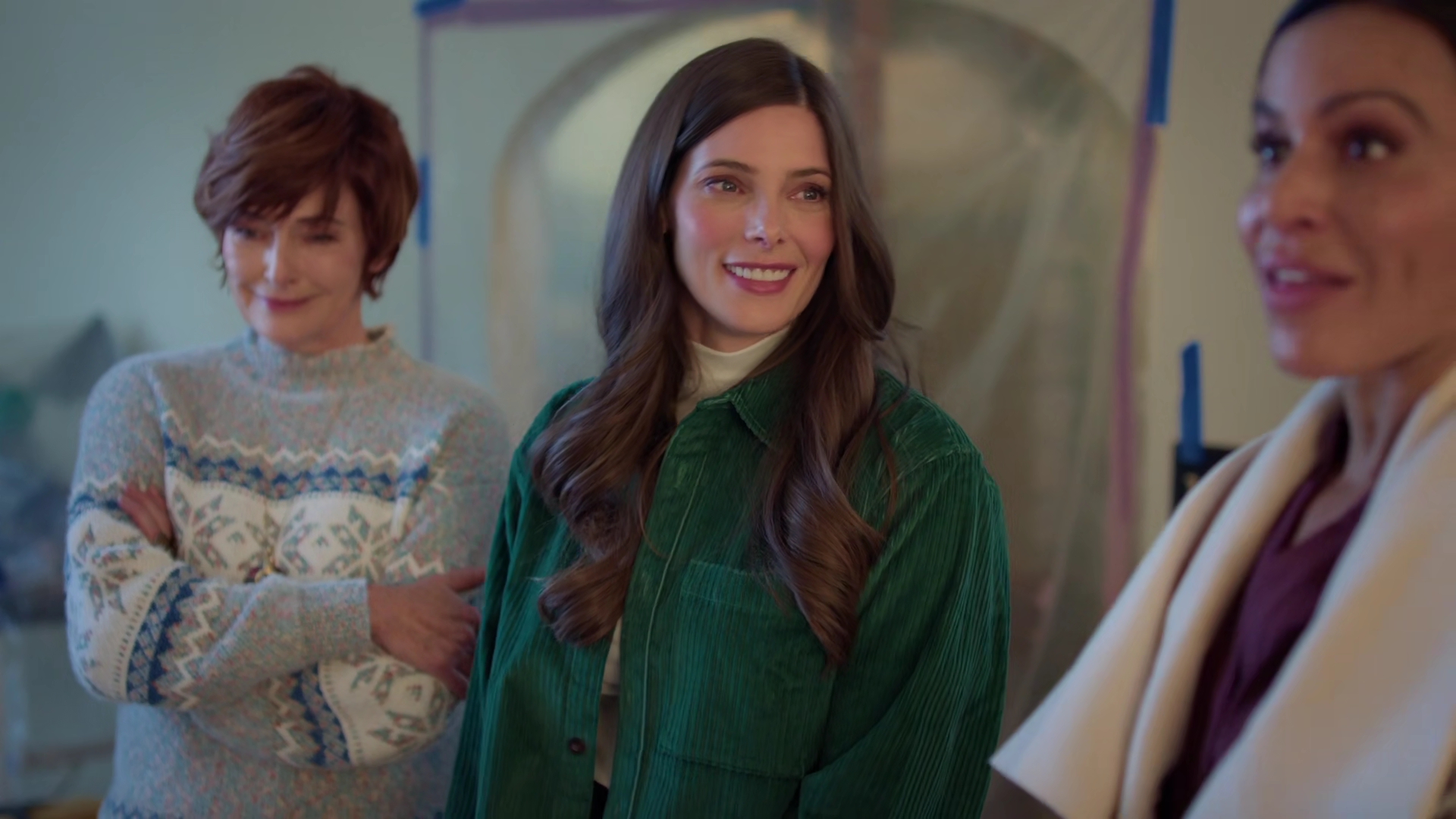 Ashley-Greene-dot-nl_DeckTheWalls3115.jpg