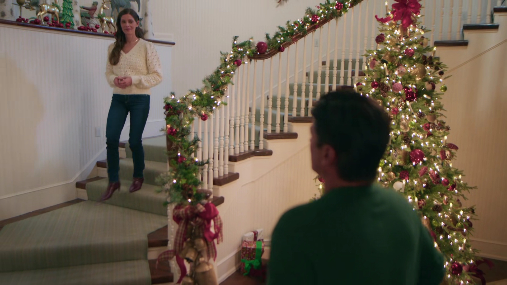 Ashley-Greene-dot-nl_DeckTheWalls3144.jpg Ashley-Greene-dot-nl_DeckTheWalls3144.jpg