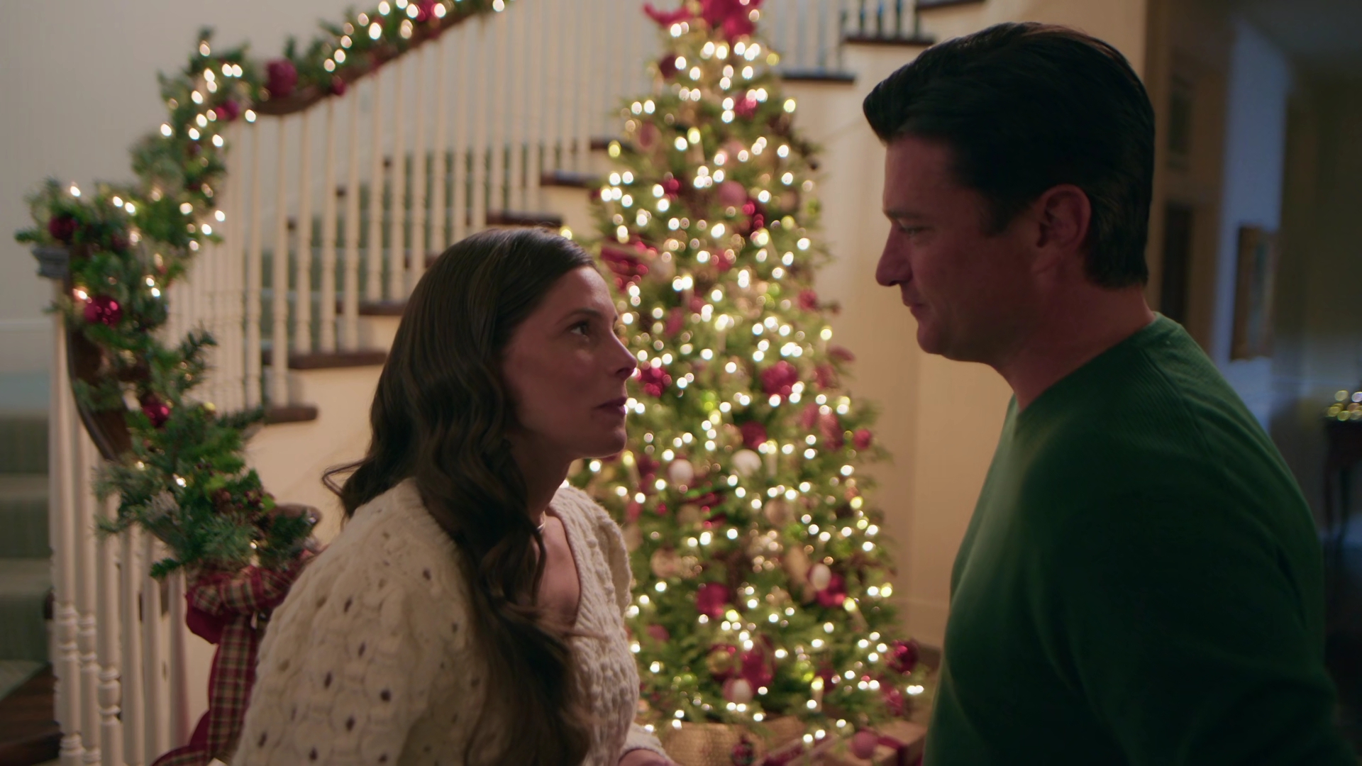 Ashley-Greene-dot-nl_DeckTheWalls3182.jpg Ashley-Greene-dot-nl_DeckTheWalls3182.jpg