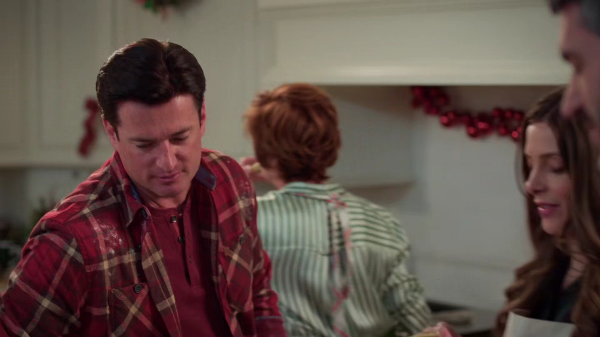 Ashley-Greene-dot-nl_DeckTheWalls3869.jpg Ashley-Greene-dot-nl_DeckTheWalls3869.jpg