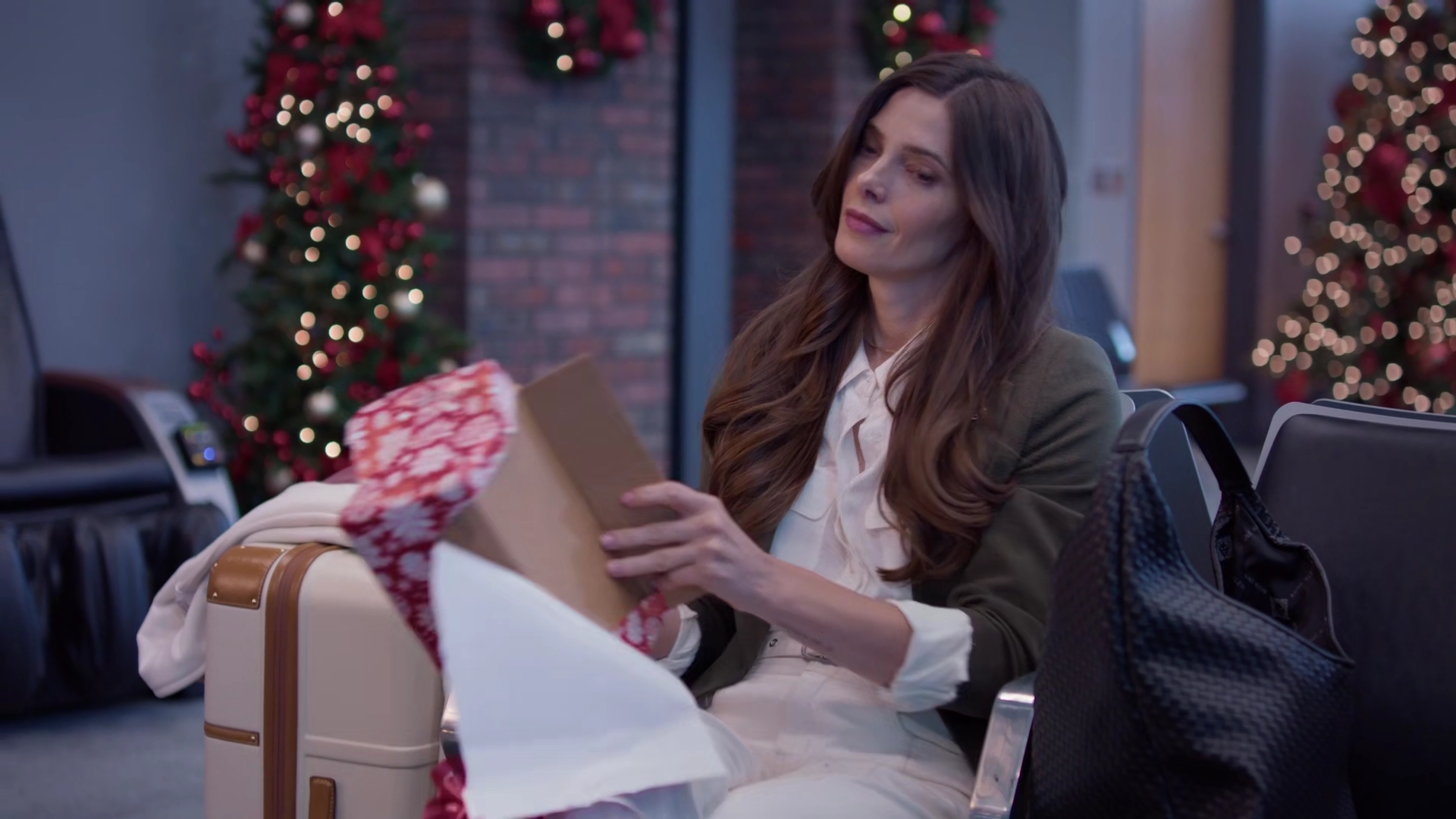 Ashley-Greene-dot-nl_DeckTheWalls4478.jpg Ashley-Greene-dot-nl_DeckTheWalls4478.jpg