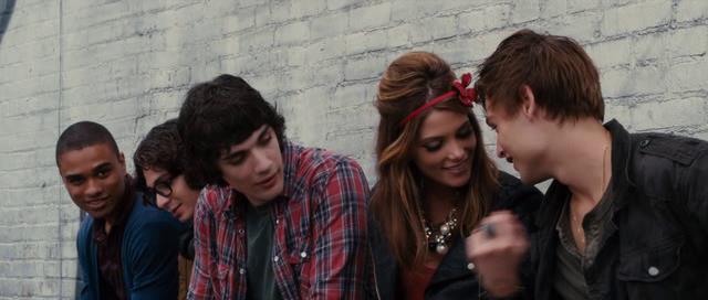 Ashley-Greene-dot-nl_LOL00047.jpg