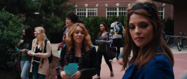 Ashley-Greene-dot-nl_LOL00072.jpg