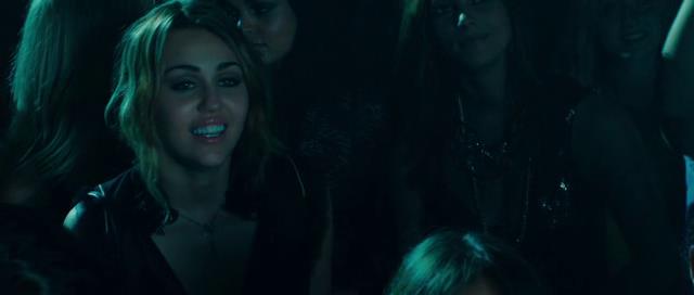 Ashley-Greene-dot-nl_LOL00336.jpg