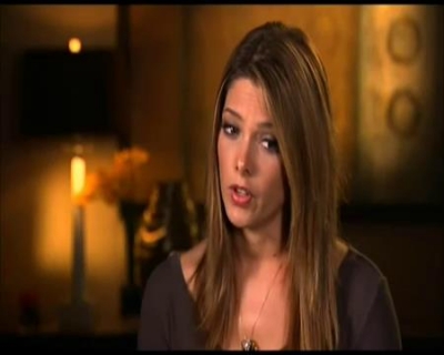 Ashley-Greene-dot-nl_LOL-Setinterview00131.jpg