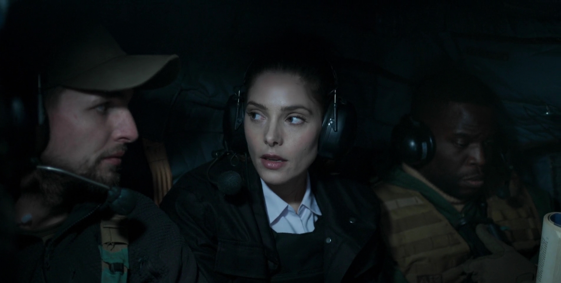 Ashley-Greene-dot-nl_OneShot0063.jpg