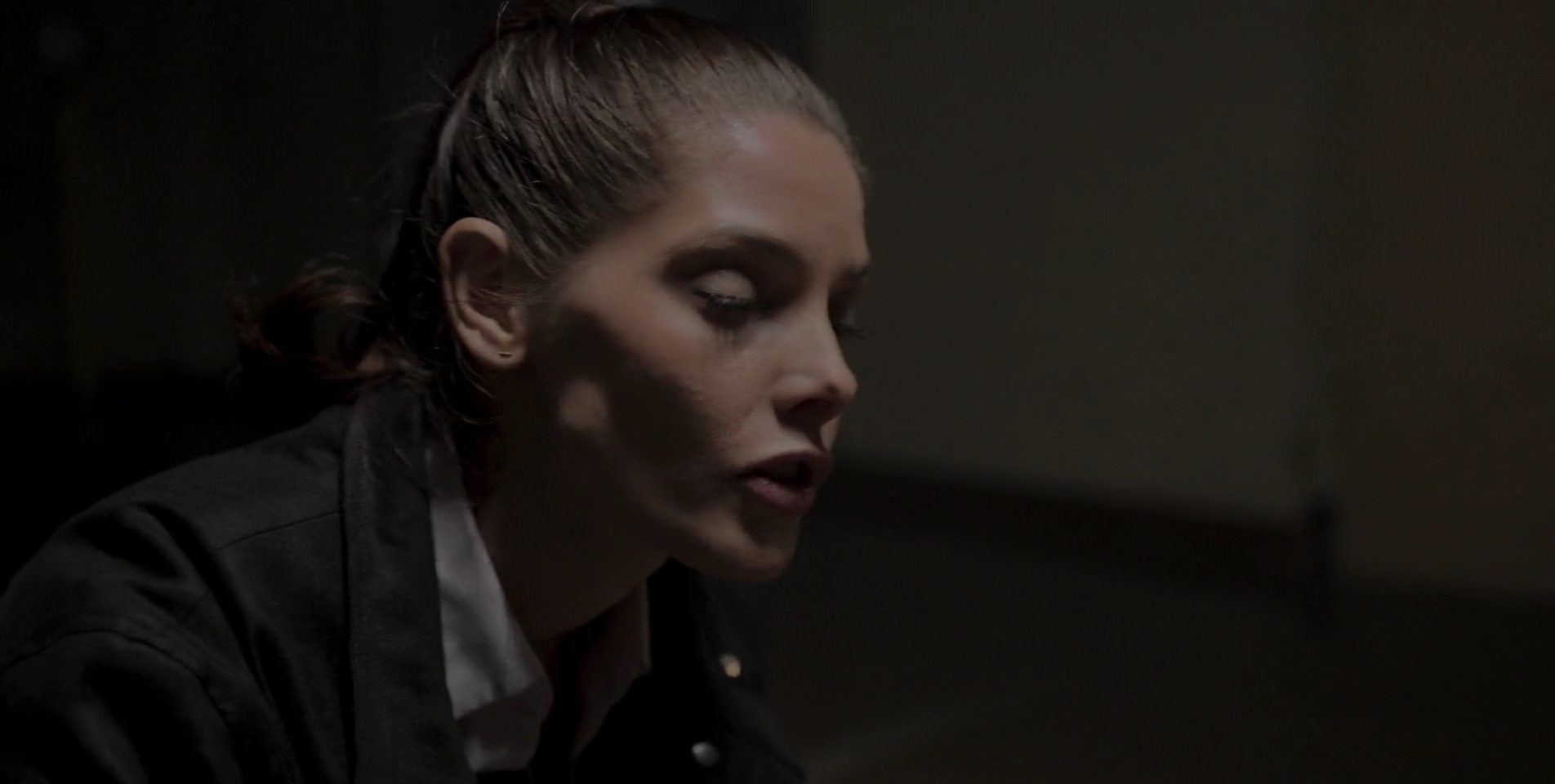 Ashley-Greene-dot-nl_OneShot0707.jpg