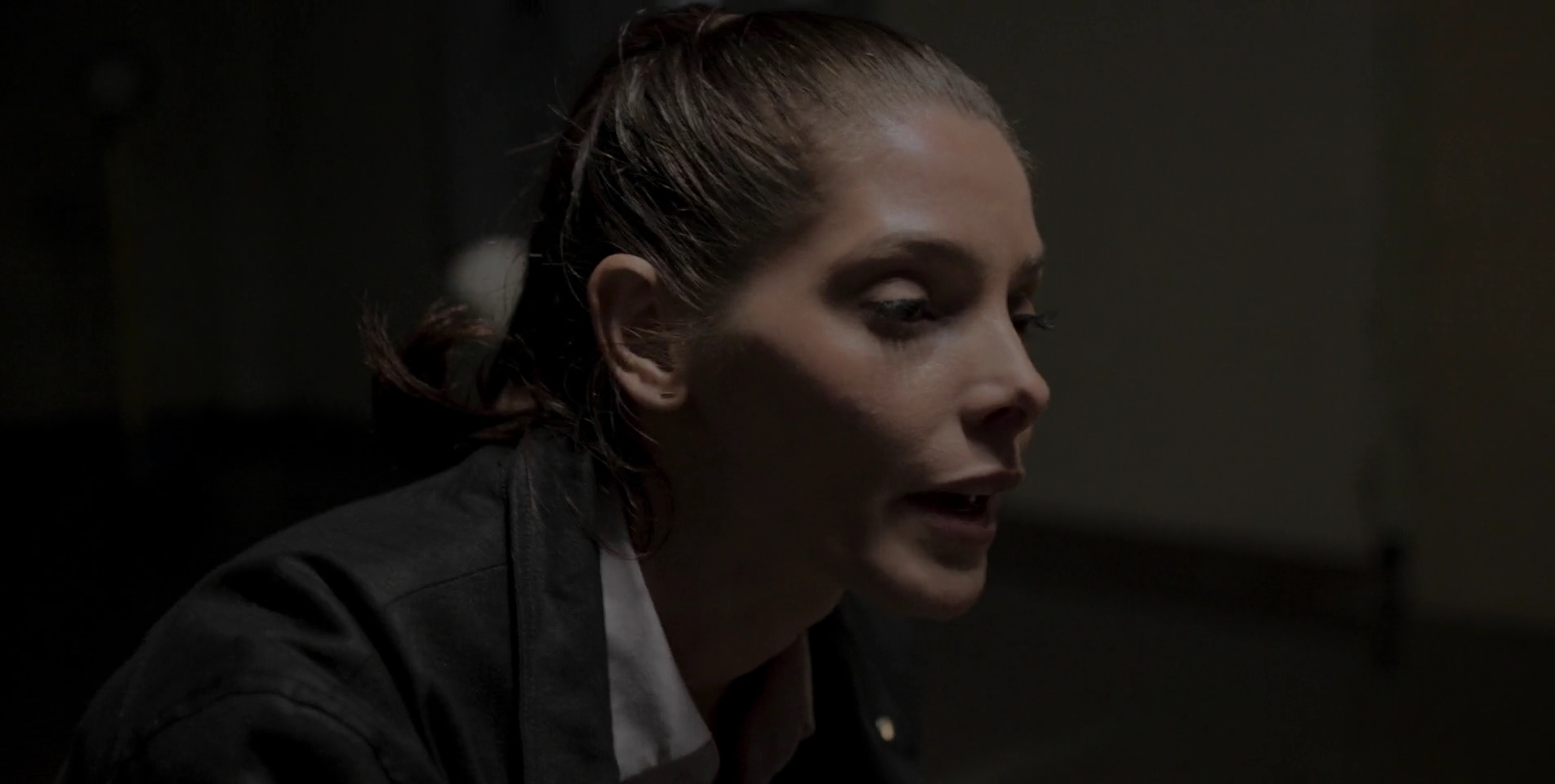 Ashley-Greene-dot-nl_OneShot0708.jpg