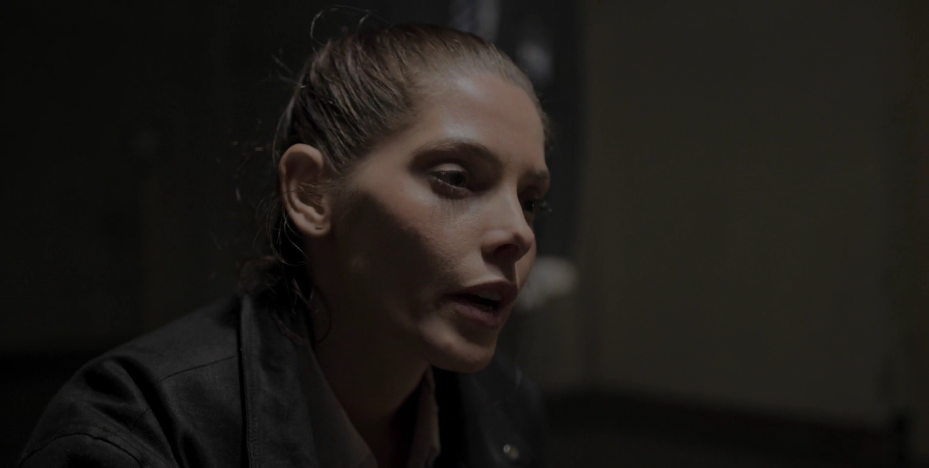 Ashley-Greene-dot-nl_OneShot0750.jpg