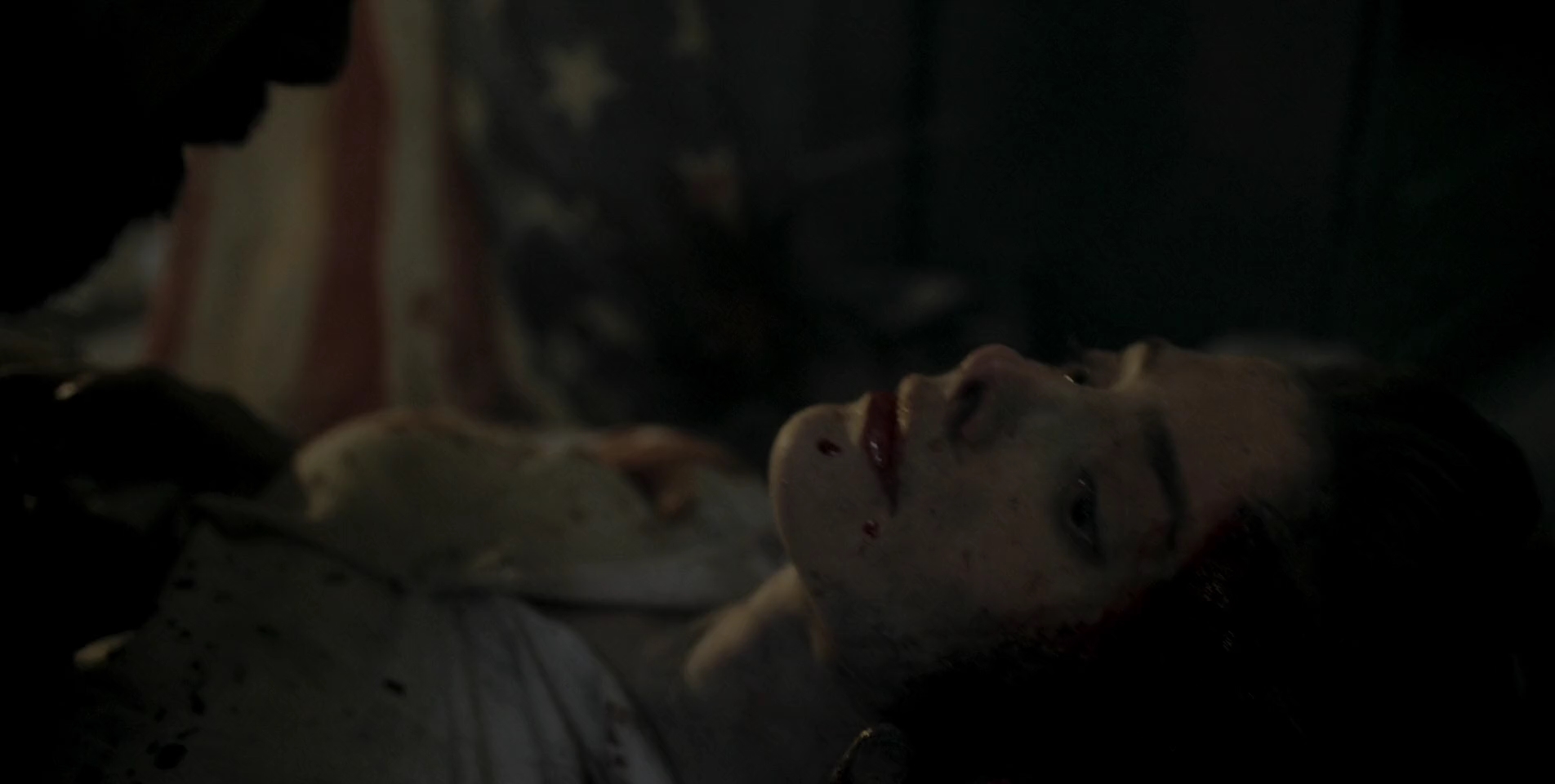 Ashley-Greene-dot-nl_OneShot4142.jpg