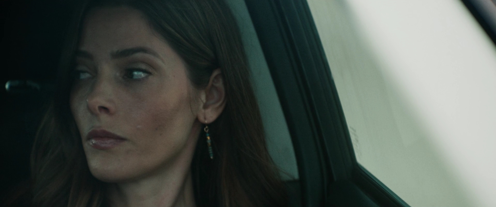 Ashley-Greene-dot-nl-SomeOtherWoman3894.jpg