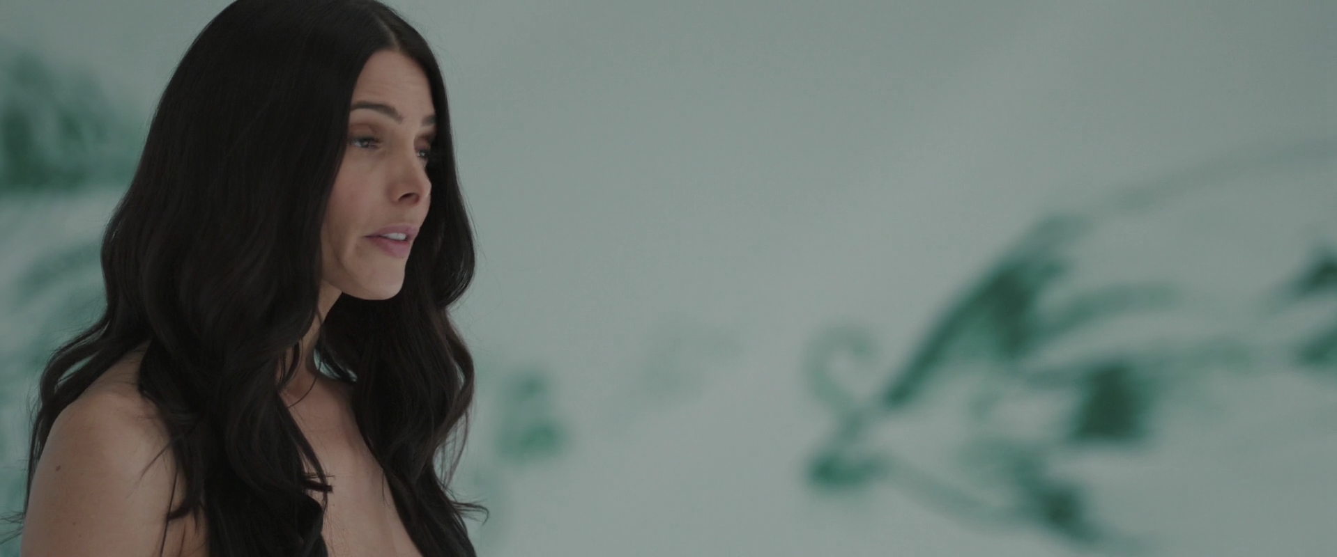 Ashley-Greene-dot-nl_TheImmaculateRoom3005.jpg