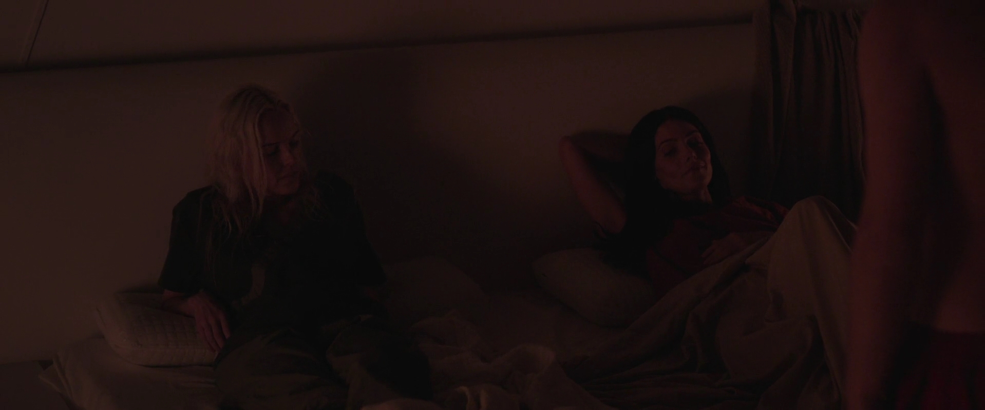 Ashley-Greene-dot-nl_TheImmaculateRoom3350.jpg Ashley-Greene-dot-nl_TheImmaculateRoom3350.jpg