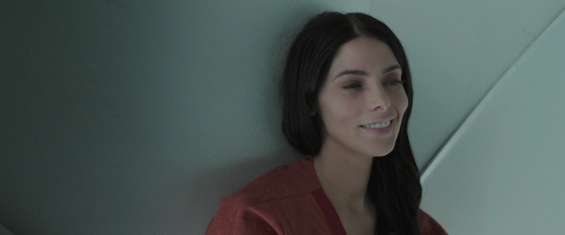 Ashley-Greene-dot-nl_TheImmaculateRoom3909.jpg